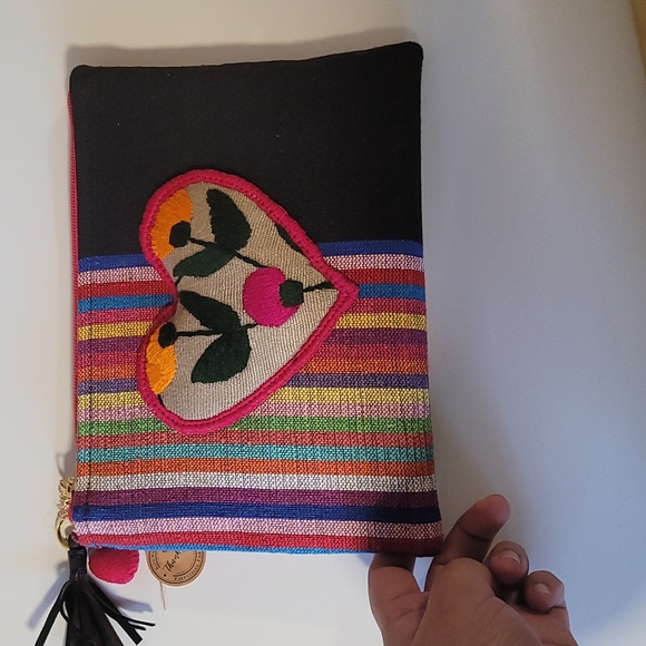 Handmade Mexican Clutch - Picture 8 of 8